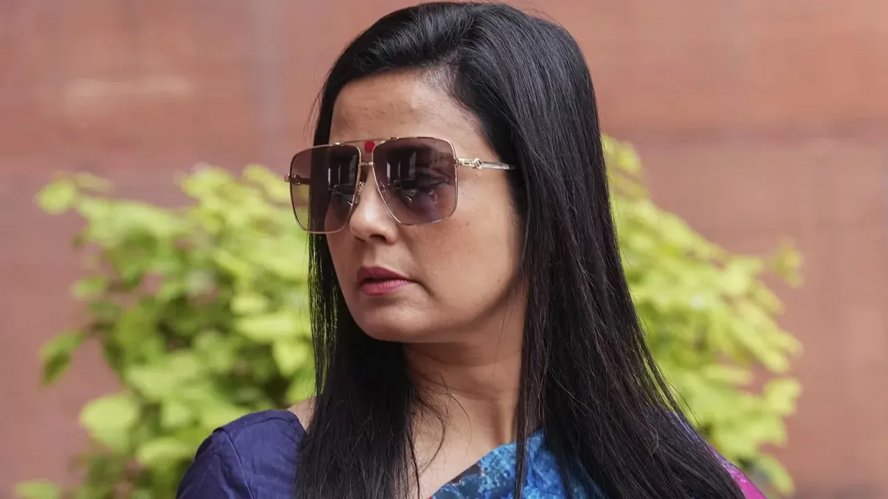 Mahua Moitra : మహువా ఇంటికి వెళ్లిన అధికారులు.. చివరికి
