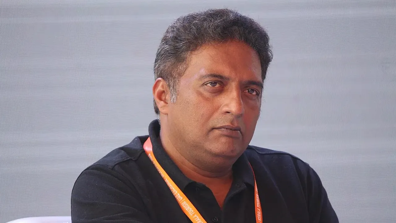 Actor Prakash Raj: రూ.100 కోట్ల స్కామ్‌ కేసుకు సంబంధించి నటుడు ప్రకాశ్‌ రాజుకు ఈడీ సమన్లు