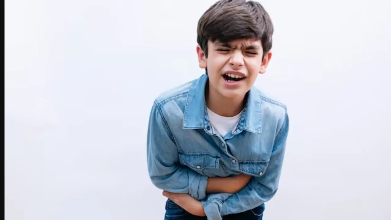 Children Stomach Ache: చిన్నారుల కడుపు నొప్పి పోగొట్టే చిట్కాలు..మందులు అస్సలు వాడొద్దు