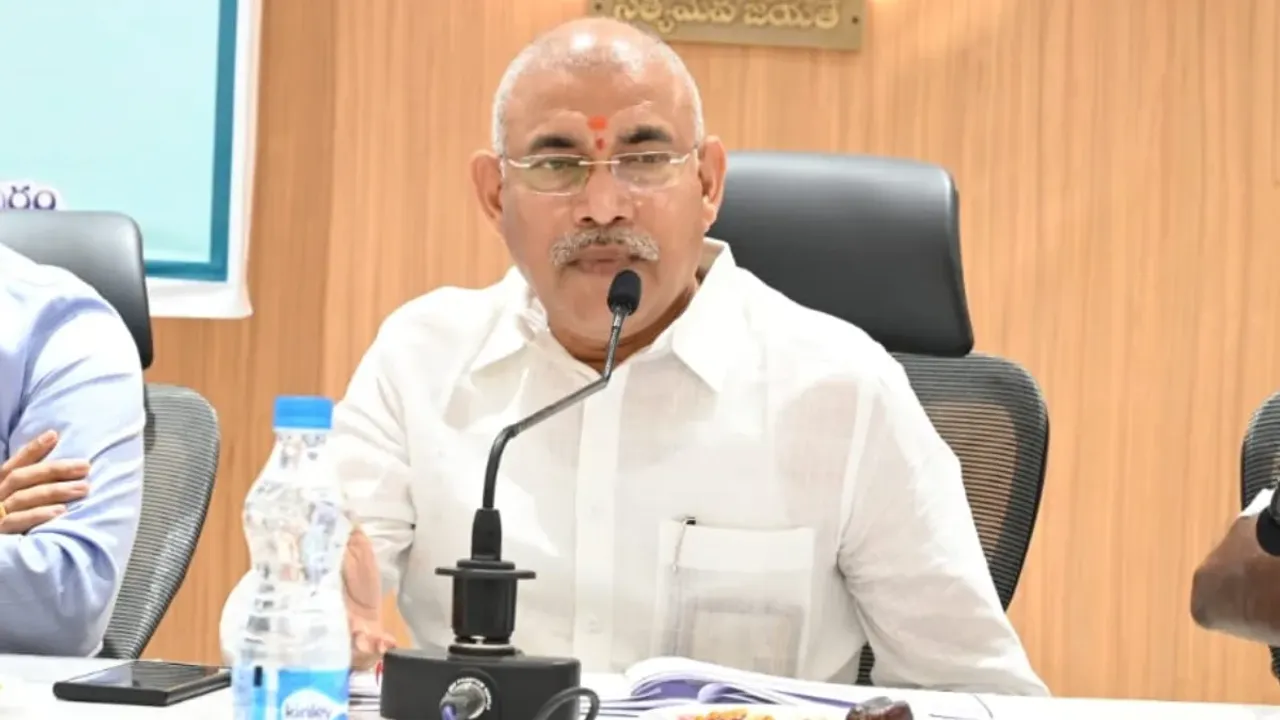 ఆసుపత్రి నుంచి మంత్రి వేణుగోపాలకృష్ణ డిశ్చార్జ్‌