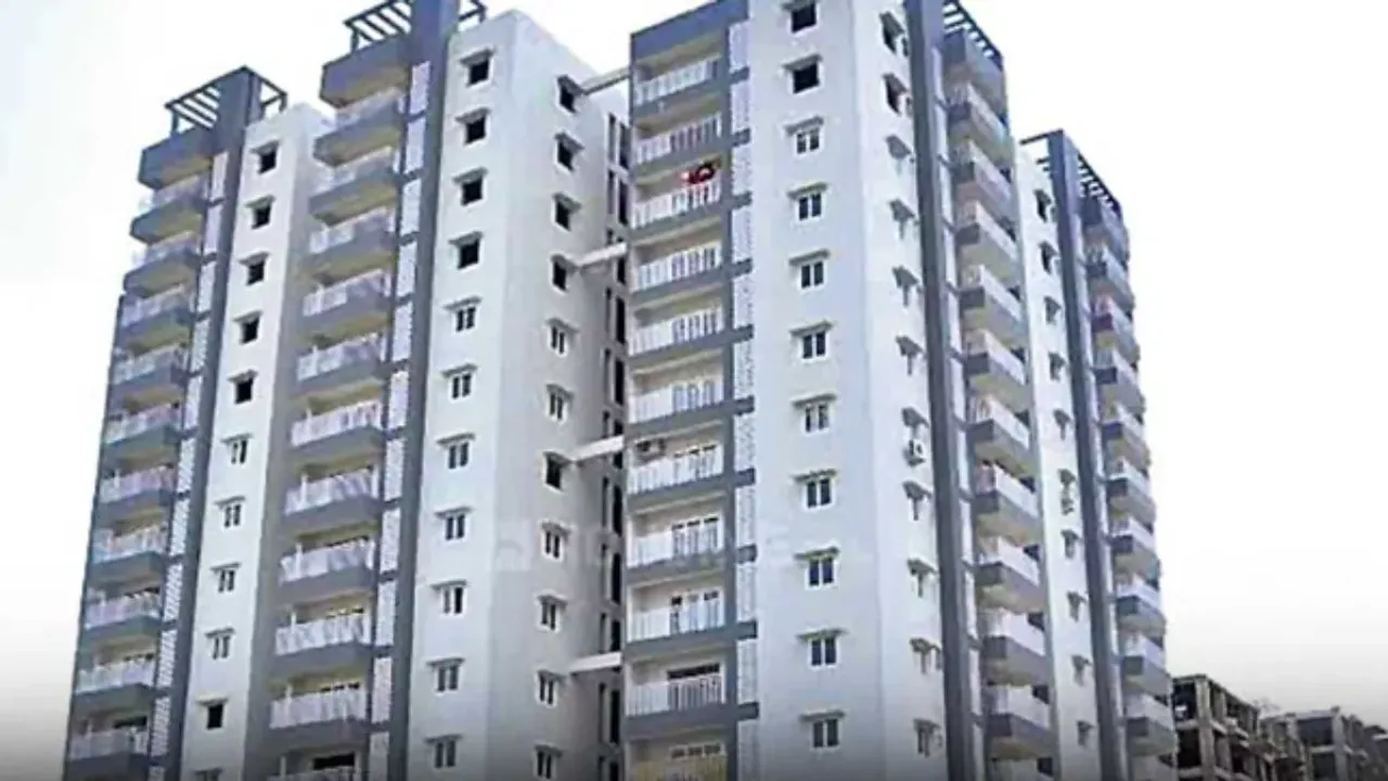 Hyderabad Real Estate: రాజధానిలో భారీగా పెరిగిన ఇళ్ల ధరలు..అయినా వెనకాడట్లే..!!
