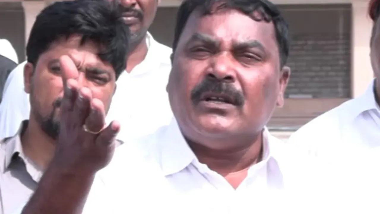 అంబేద్కర్ పేరు ఉచ్ఛరించడానికి లోకేష్ కు అర్హత లేదు.!