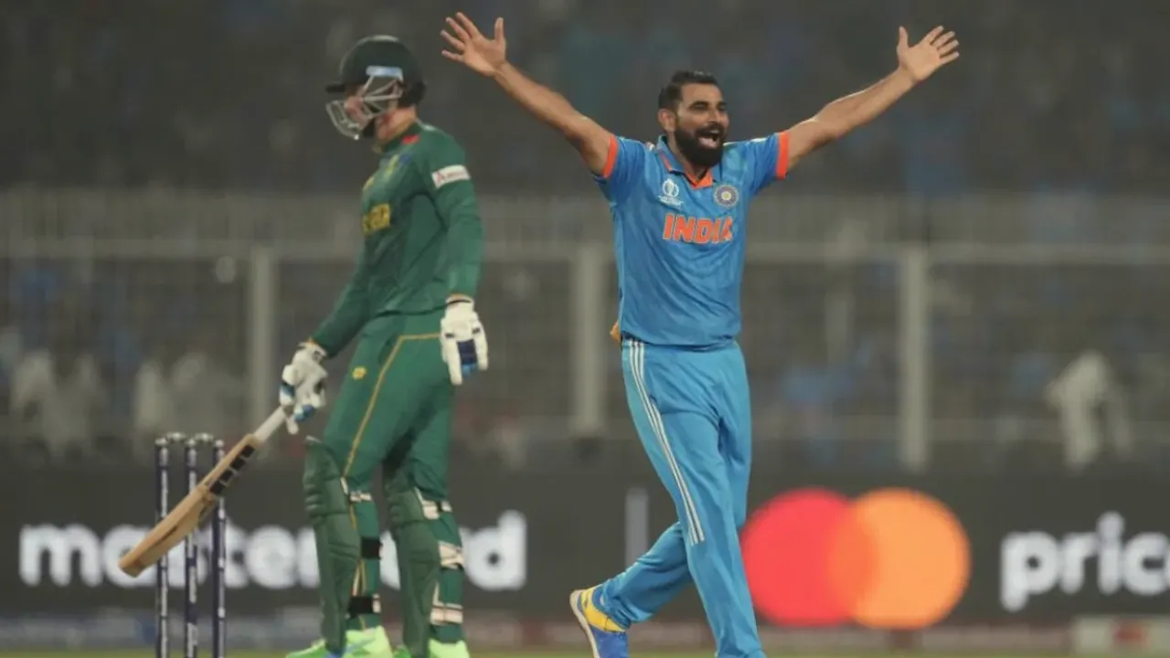 Shami: కొంచెమైనా సిగ్గు ఉండాలి... పాక్‌ క్రికెటర్‌కు ఇచ్చిపడేసిన షమి..!