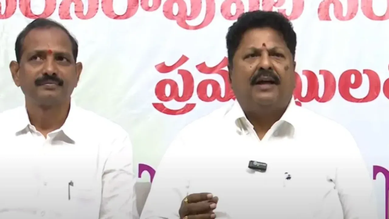 వైసీపీ సామాజిక సాధికార బస్సు యాత్ర చేసేది ఇందుకే..!