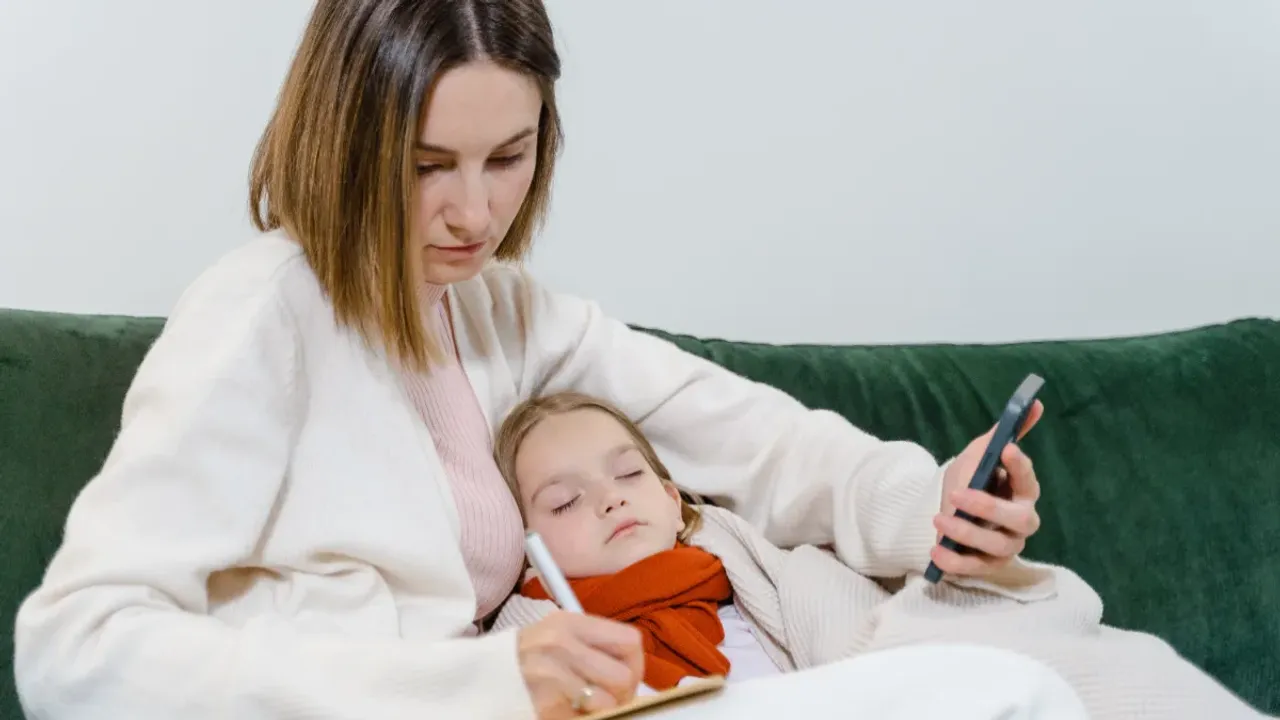 Children Tips: పిల్లలు మలబద్ధకంతో బాధపడుతున్నారా..? ఈ చిట్కాలు పాటించండి