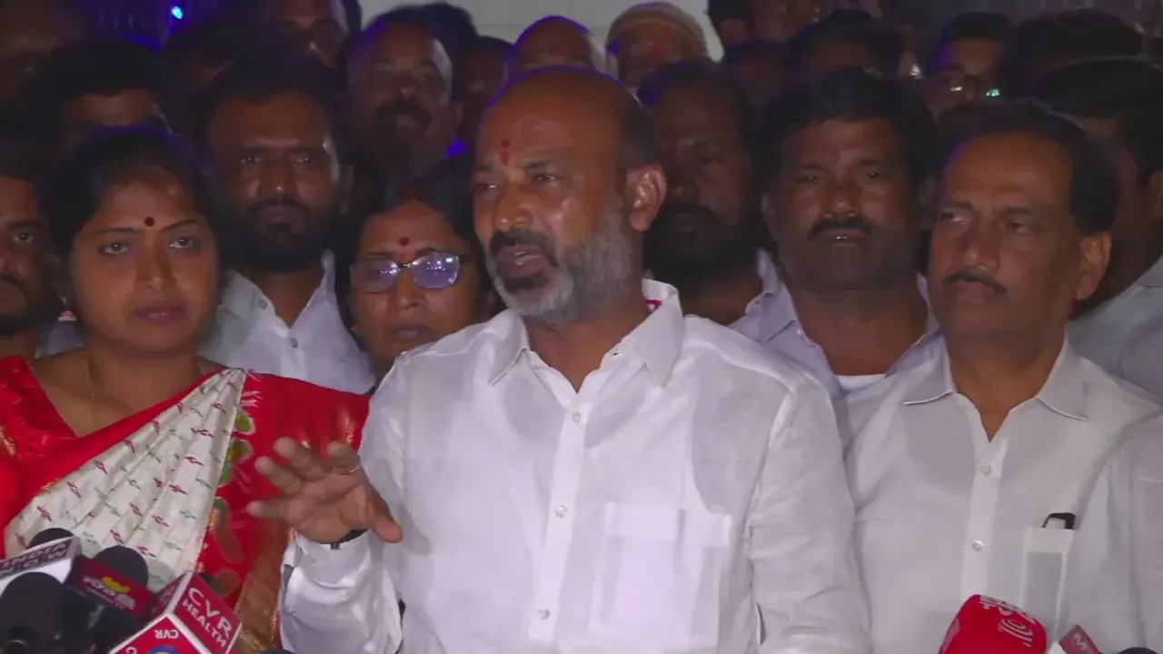 Bandi Sanjay: బీఆర్‌ఎస్‌ ఓటమి సంతోషాన్నిచ్చింది: బండి సంజయ్‌