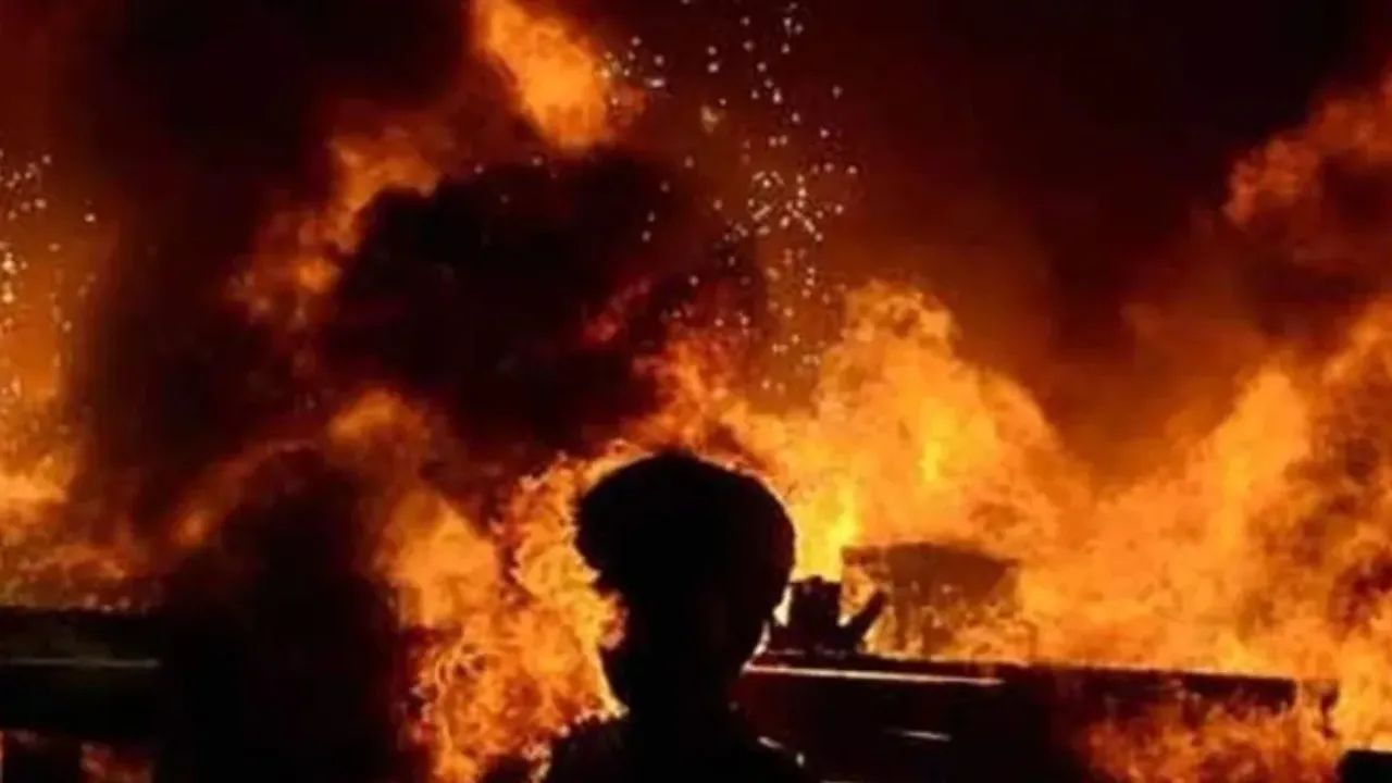 ఘోర అగ్ని ప్రమాదం.. ఆరుగురి మృతి