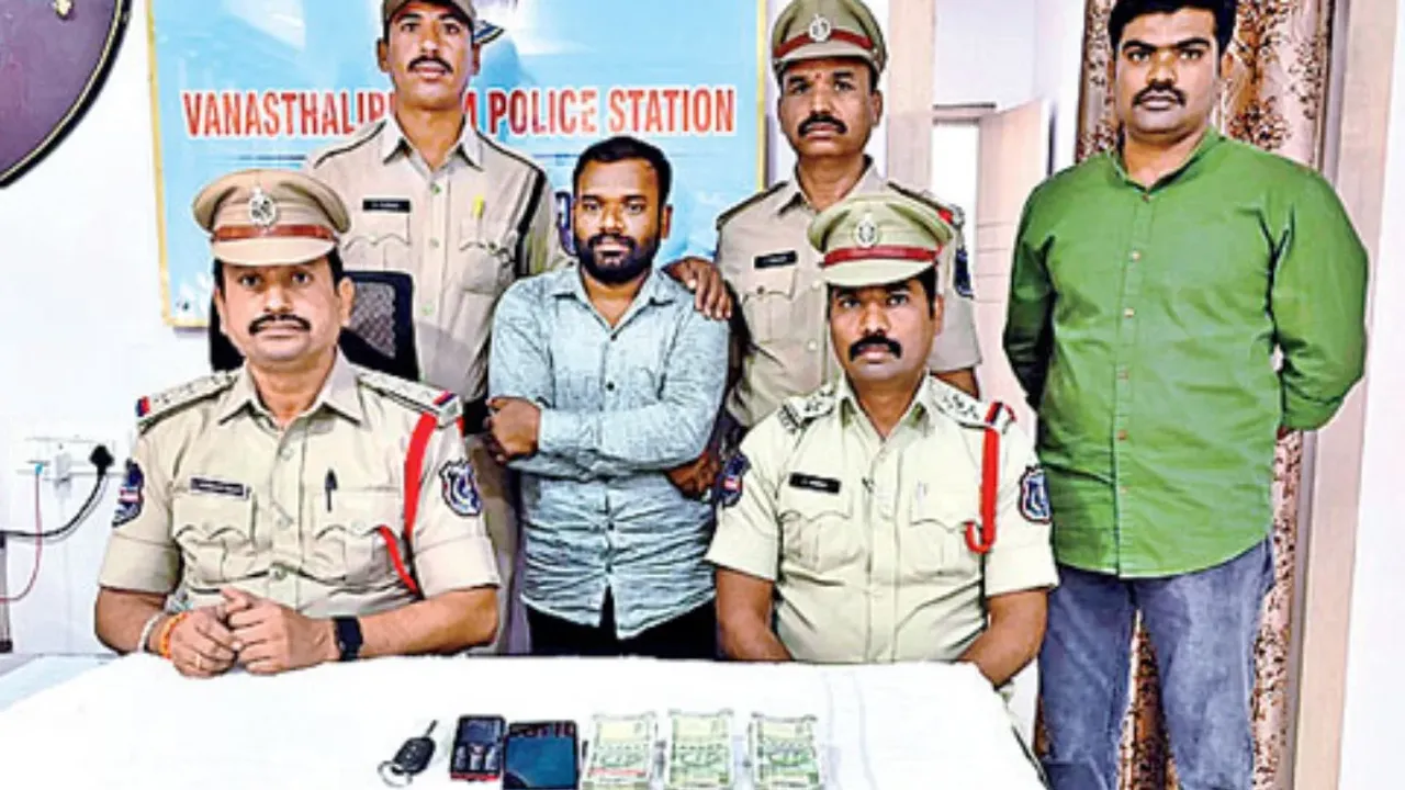 Indra: ‘ఇంద్ర’ సీన్ రిపీట్!.. బంగారాన్ని డబుల్ చేస్తానంటూ మోసం