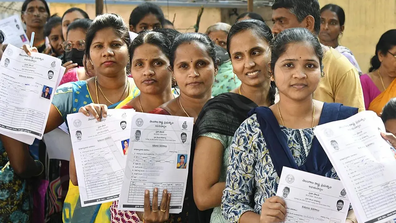 Praja Palana: ప్రజాపాలన దరఖాస్తులకు రేపే ఆఖరి రోజు.. కీలక అప్డేట్ ఇచ్చిన ప్రభుత్వం!