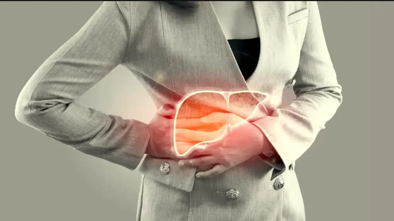 Liver Detox Water: ఈ డ్రింక్ కాలేయంలో పేరుకుపోయిన మురికిని బయటకు పంపుతుంది!
