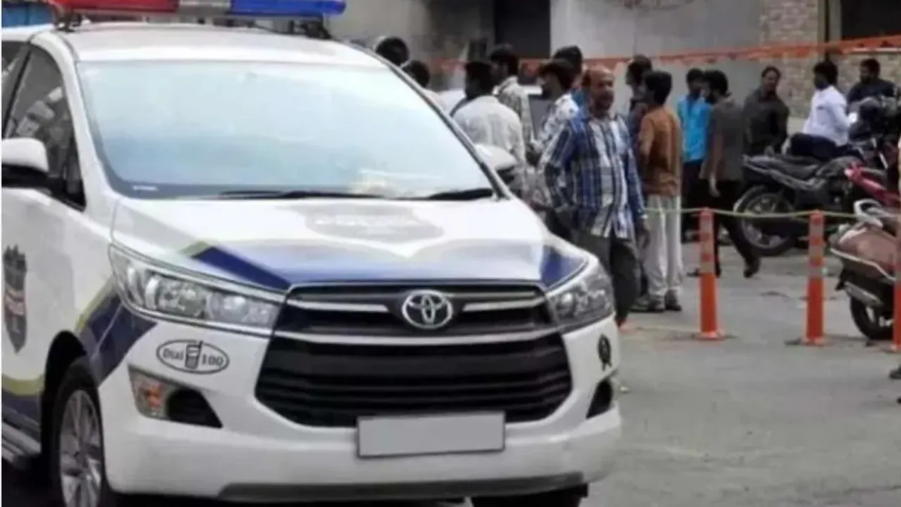 Social Media: కొట్టేసింది పోలీసు బండిని..సోషల్‌ మీడియాలో సెల్ఫీ..నువ్వు గ్రేట్‌ సామి!