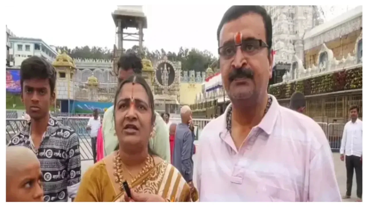 TTD : మహిళ మీద దౌర్జన్యం చేసిన టీటీడీ ఉద్యోగి