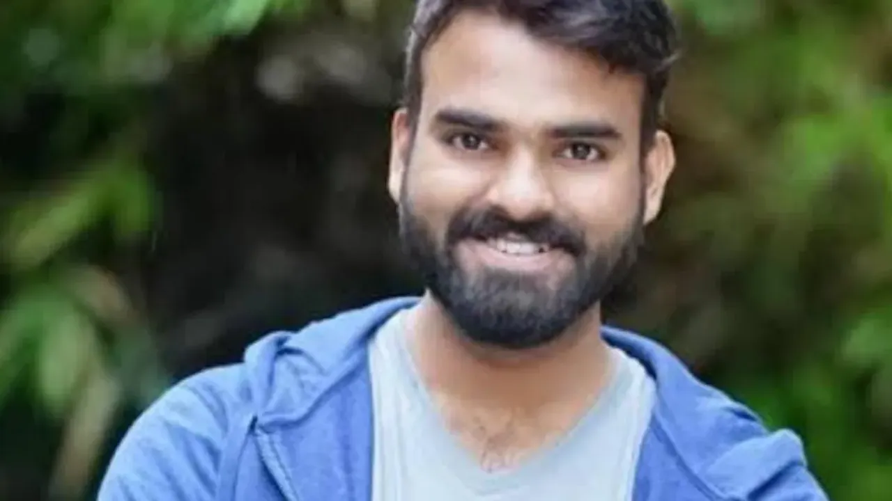 Youtuber Arrested : ప్రముఖ యూట్యూబర్ అరెస్ట్..!