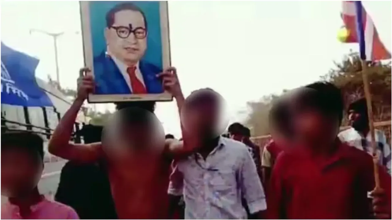 Karnataka: అంబేడ్కర్ పూజకు రాలేదని విద్యార్థిపై దారుణం.. బట్టలిప్పి ఊరేగించిన స్నేహితులు
