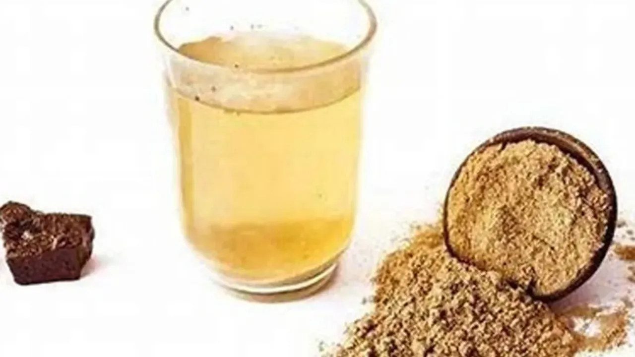 Asafoetida Water : ఇంగువ నీళ్లు తాగితే మన శరీరంలో జరిగే అద్భుతాలు