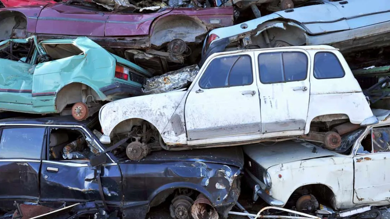 Old Car: కొత్తగా కారు కొంటున్నారా?  పాతకారు వెనక్కి ఇస్తే భారీ తగ్గింపు 