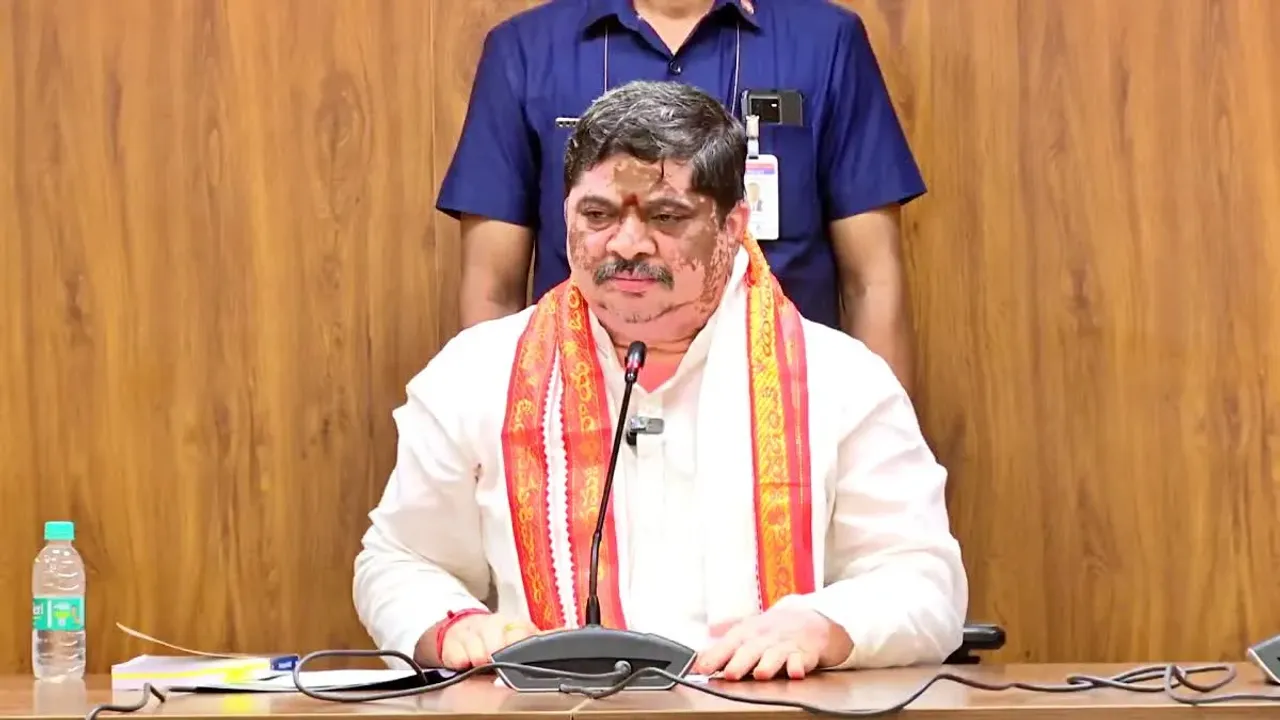 Telangana: తెలంగాణ వ్యతిరేకులకే ప్రగతి భవన్ లో రెడ్ కార్పేట్ వేశారు.. పొన్నం ప్రభాకర్