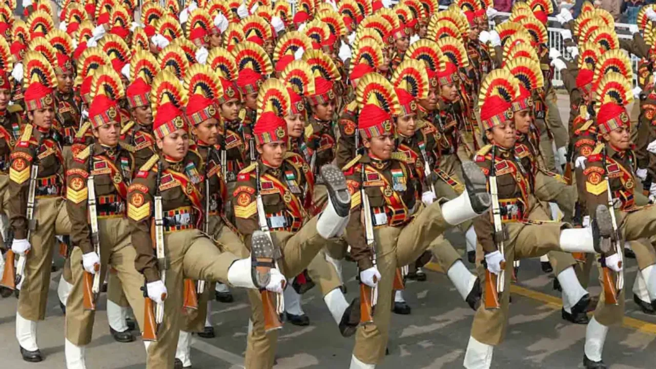 Republic Day: జాతీయ జెండాను ఎగరవేయడానికి..ఆవిష్కరించడానికి మధ్య వ్యత్యాసం ఏంటో తెలుసా!