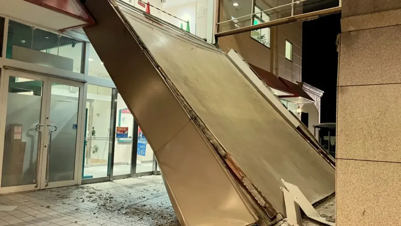 Japan Earth Quake: పెరుగుతున్న మృతుల సంఖ్య.. ఒళ్లు గగుర్పొడిచేలా భూకంప వీడియోలు!
