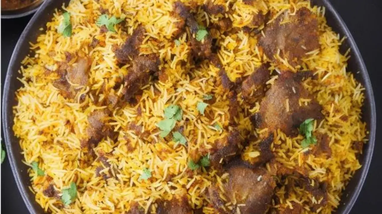 Mutton Biryani: అబిడ్స్ లో మటన్ ముక్క కోసం తన్నులాట.. కొట్టుకున్న కస్టమర్లు, వెయిటర్లు.. రాజాసింగ్ వార్నింగ్.!