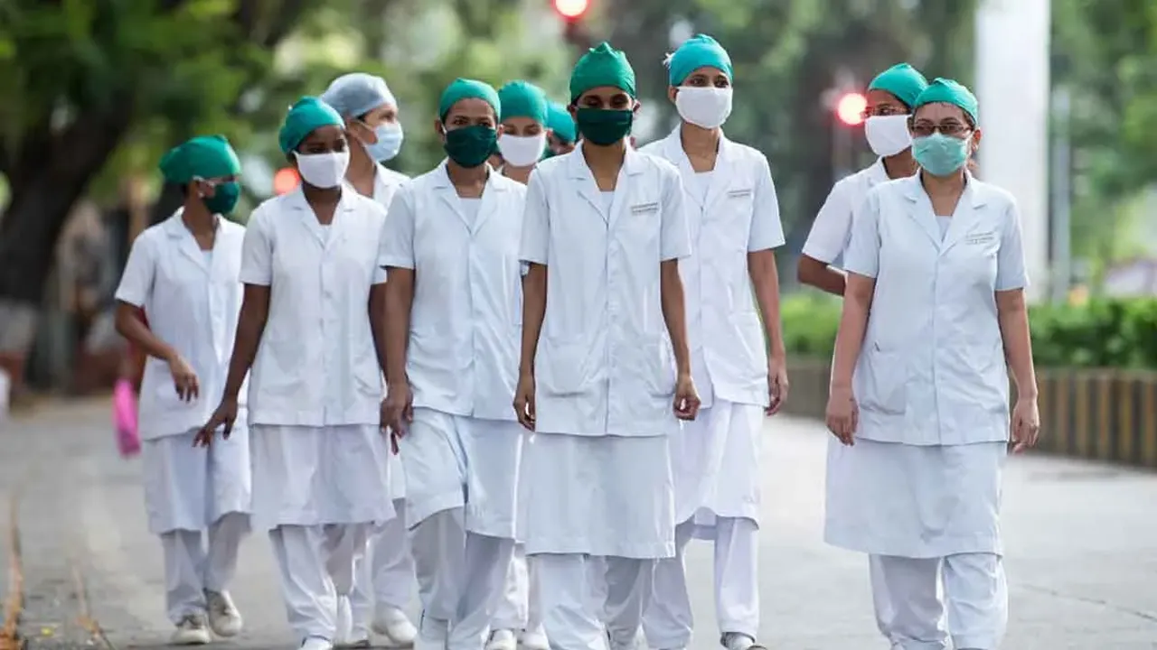 Staff Nurse: 6,956 మంది స్టాఫ్ నర్సులకు నేడు నియామక పత్రాలు..