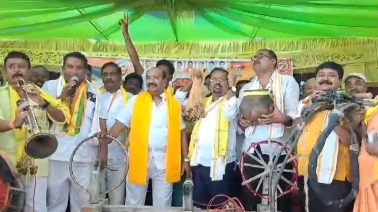 TDP: ఘనంగా టీడీపీ బీసీ గర్జన మినీ మహాసభలు.!