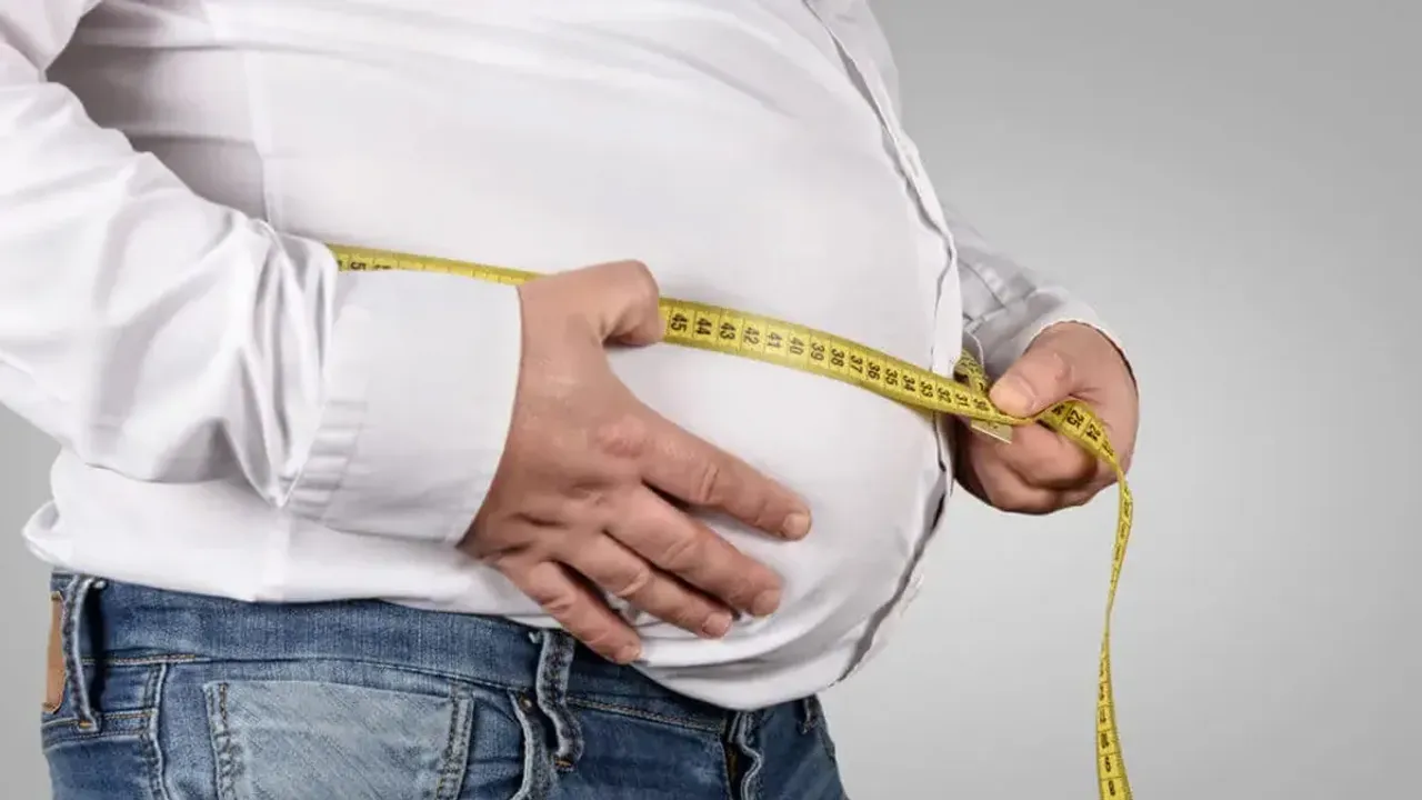 Health Tips: కుంగుబాటుతో కూడా బరువు పెరుగుతారు.. సర్వేలో బయటపడ్డ కీలక విషయాలు