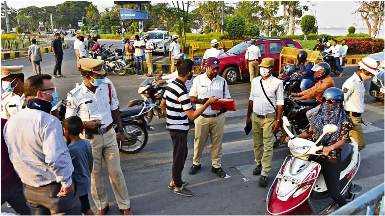 Traffic: ట్రాఫిక్ రూల్స్ మారుతున్నాయి.. రాష్ డ్రైవింగ్ చేశారో అంతే సంగతి!