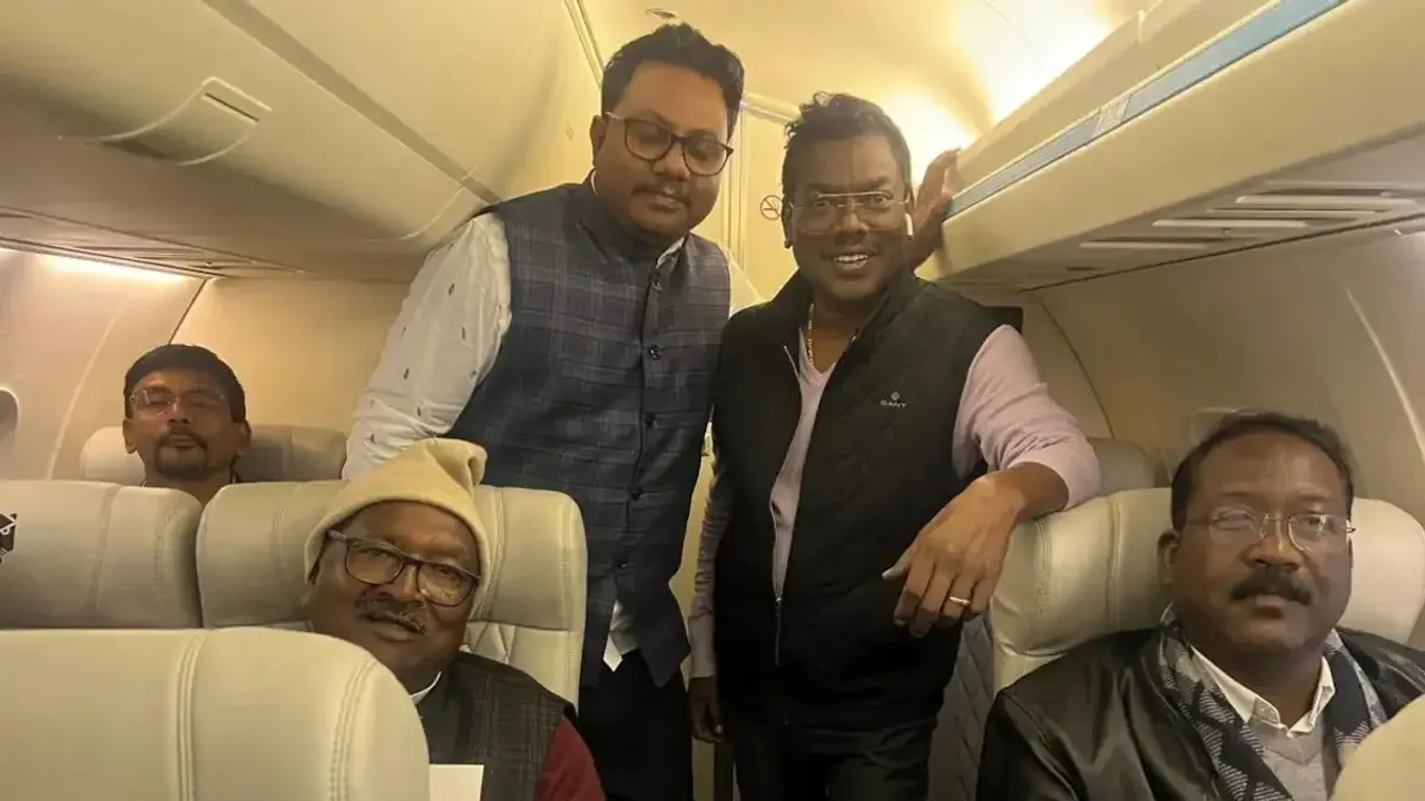 Jharkhand Politics: హైదరాబాద్‌కు చేరుకున్న ఝూర్ఖండ్‌ ఎమ్మెల్యేలు.. ప్లాన్ ఇదే..