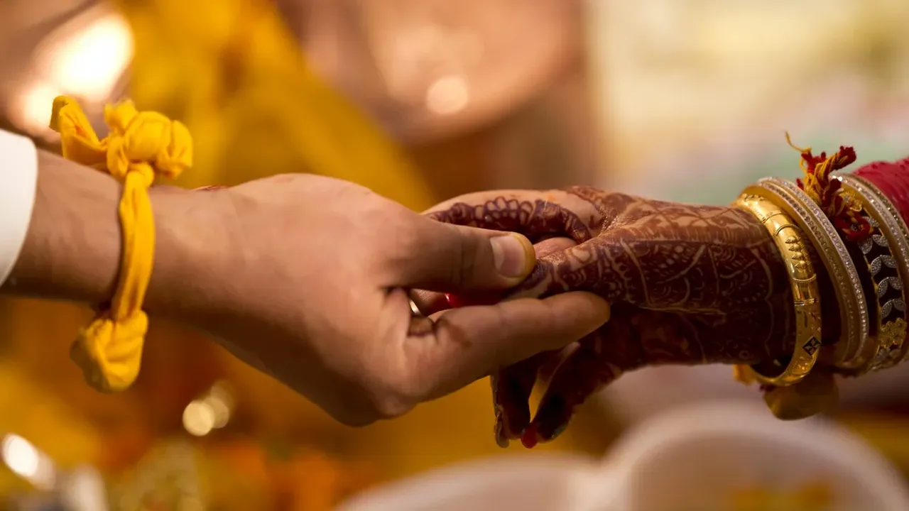 NRI: ఎన్నారై వివాహాలకు సంబంధించి.. కేంద్రానికి న్యాయ కమిషన్‌ కీలక సిఫార్సులు