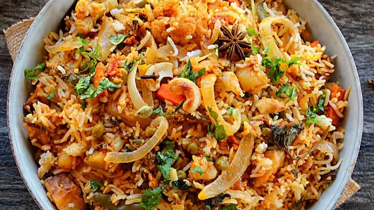 Vegetable Biryani : వెజిటేబుల్‌ బిర్యానీ తినడం వల్ల ఇన్ని ప్రయోజనాలు ఉన్నాయా?