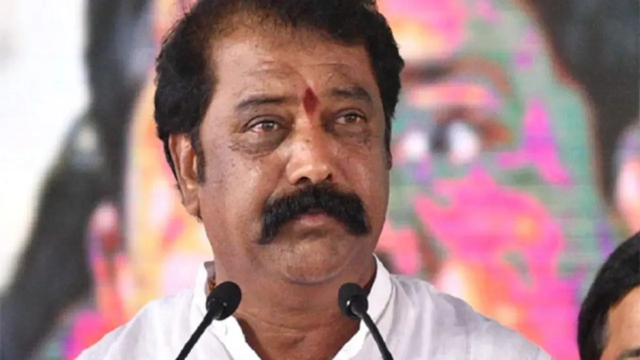 Kurnool: వైసీపీకి బిగ్ షాక్.. మంత్రి గుమ్మనూరు జయరాంతో పాటే పలువురు జడ్పీటీసీలు, ఎంపీపీలు
