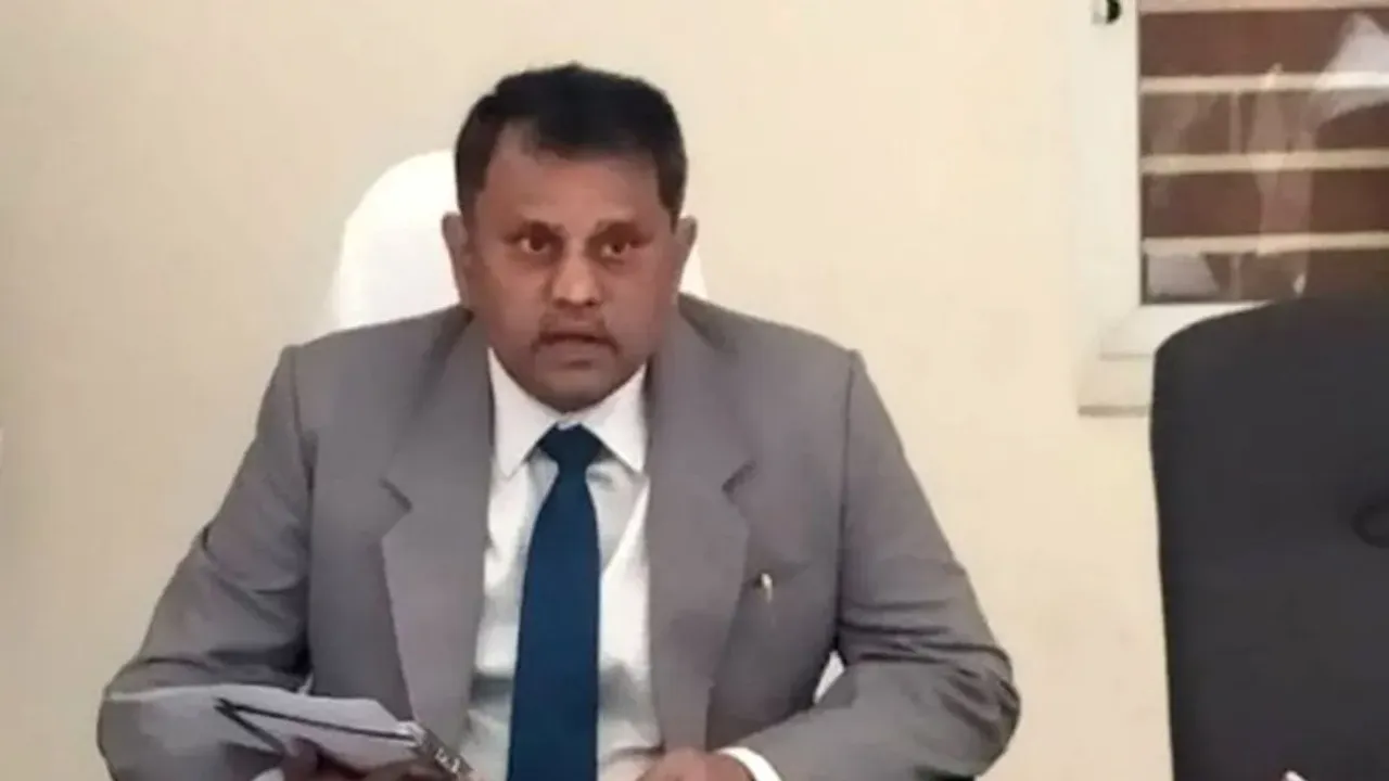 Nimmagadda Ramesh:  ఇలా చేస్తే ఈసీ ఆదేశాలను ధిక్కరించినట్టే: నిమ్మగడ్డ రమేశ్‌