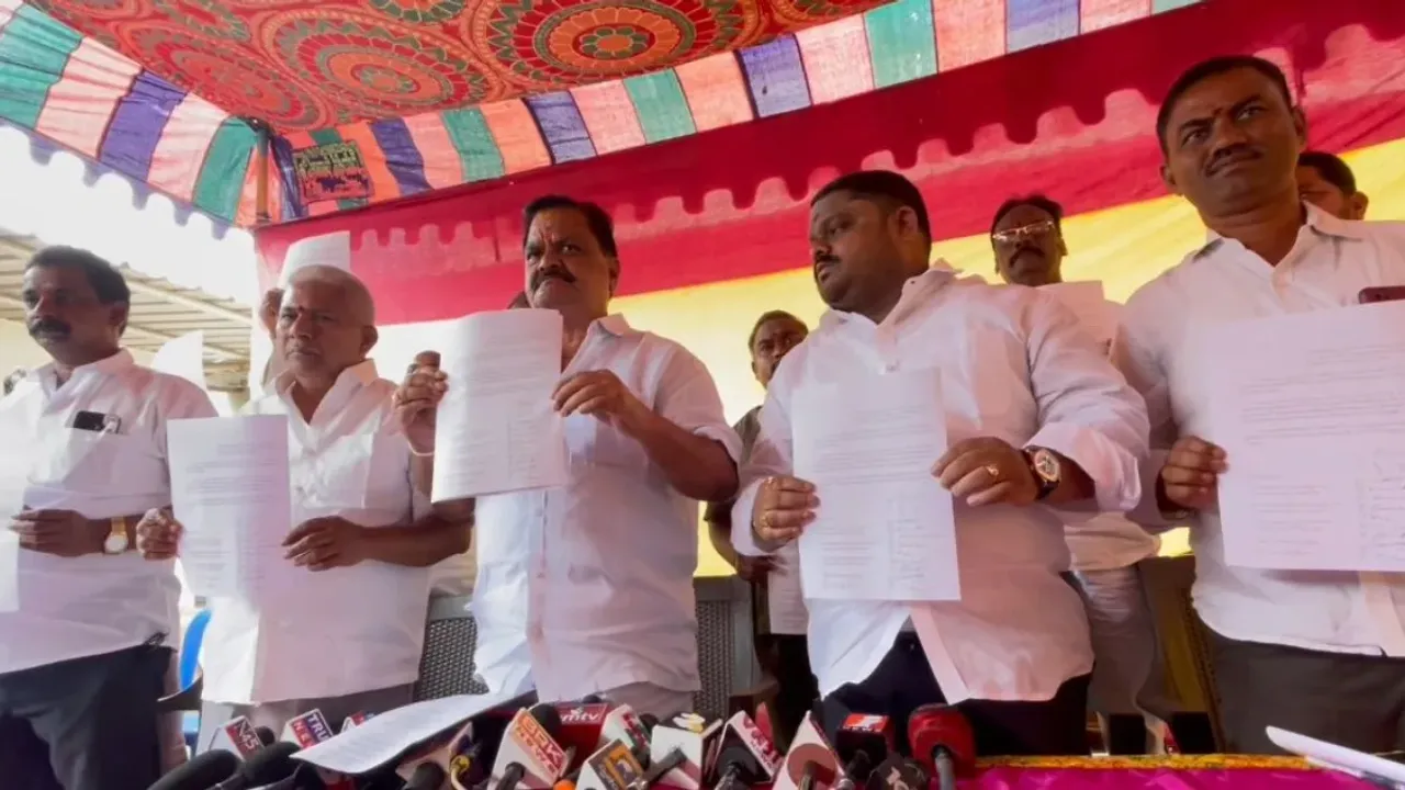 YCP: వైసీపీకి బిగ్ షాక్.. రాజీనామా చేసిన విజయనగరం మాజీ ఇంచార్జ్ వర్గం