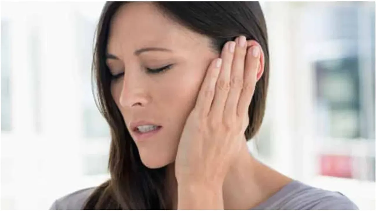 Ear Pain : అర్థరాత్రి చెవి నొప్పి వచ్చిందా.. ఇలా చేయండి