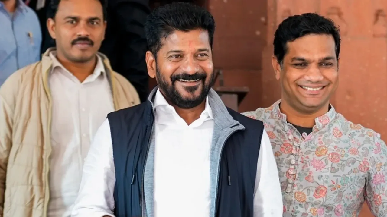 CM Revanth Reddy: నేడు ఢిల్లీకి సీఎం రేవంత్ రెడ్డి.. రాహుల్‌తో భేటీ