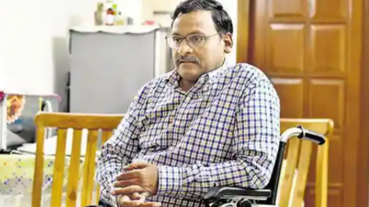 National : ప్రొఫెసర్ సాయిబాబాకు భారీ ఊరట.. నిర్దోషి అని ప్రకటించిన బాంబే హైకోర్టు