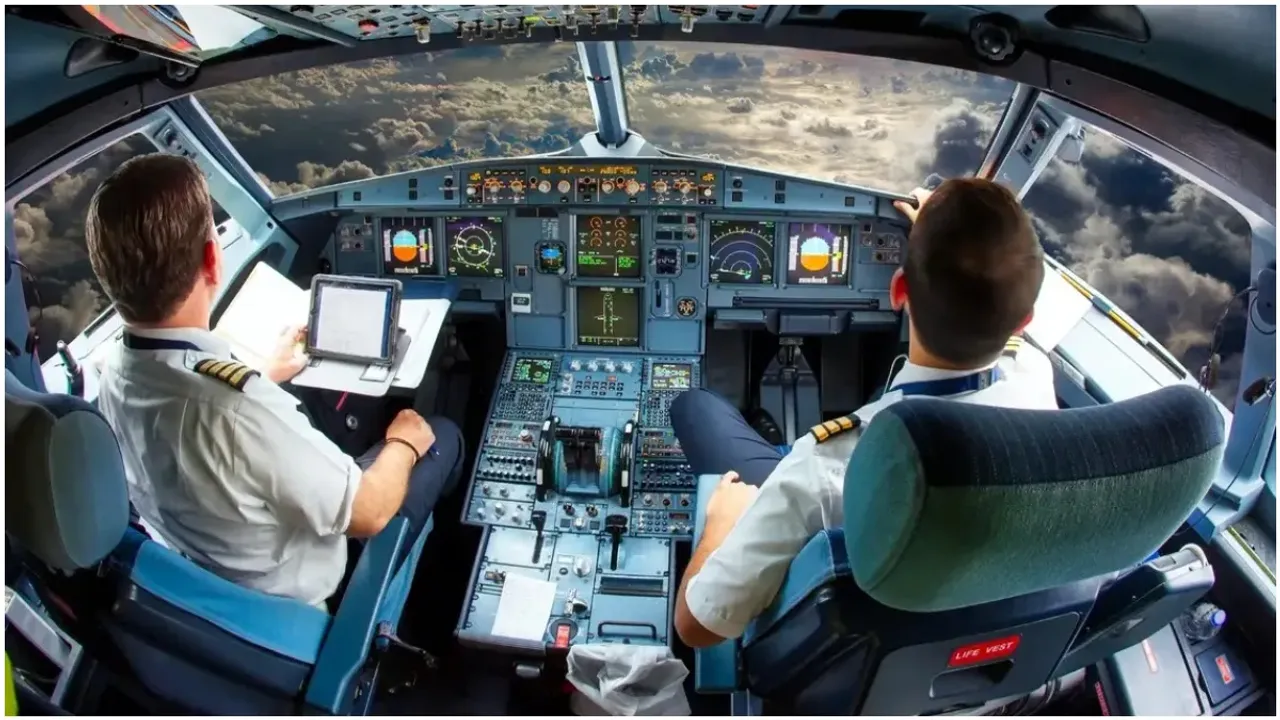 Pilot: నిద్ర రాకుండా పైలట్‌లు ఏం చేస్తారో తెలిస్తే షాక్ అవుతారు!