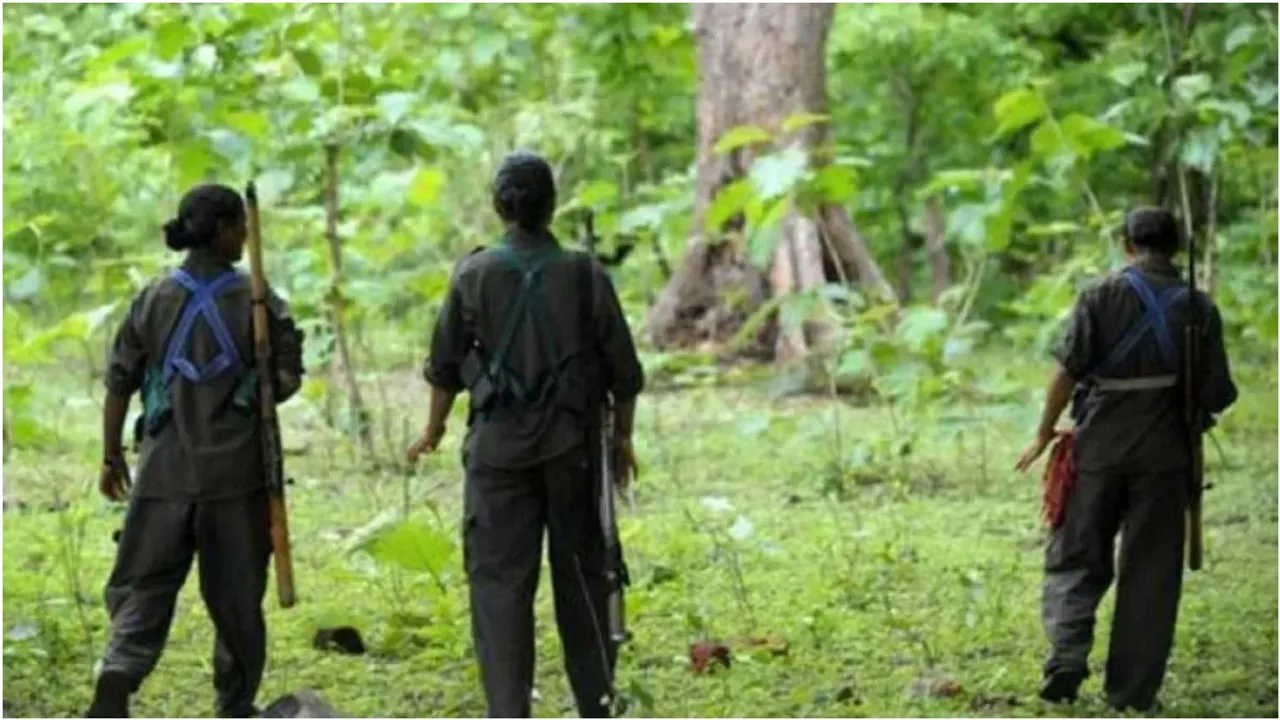 Maoist : 30 ఏళ్ల అజ్ఞాతవాసం.. లొంగుబాటలో మావోయిస్టు జ్యోతక్క?