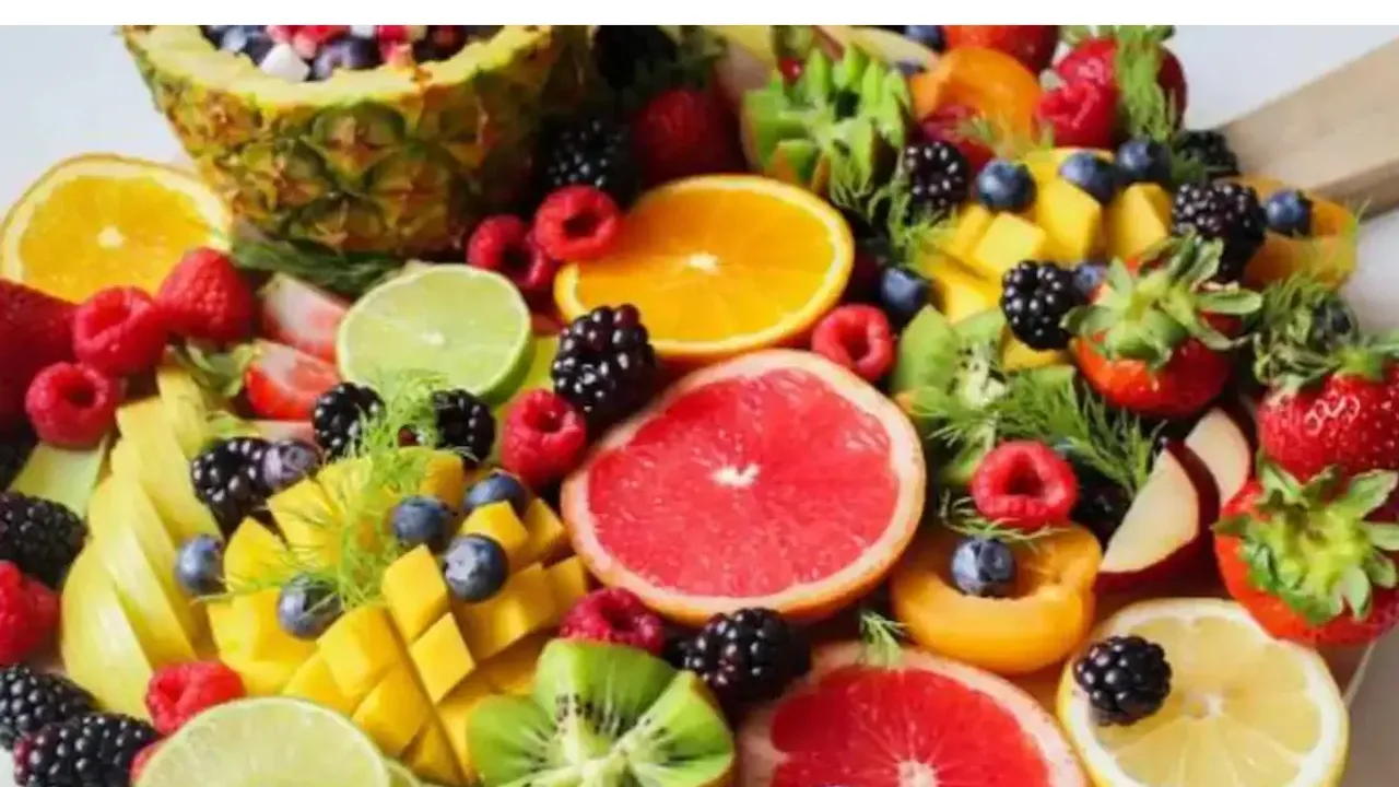 Health Tips : వేసవిలో దాహం తీరేందుకు ఈ ఫ్రూట్స్‌ తీసుకోండి