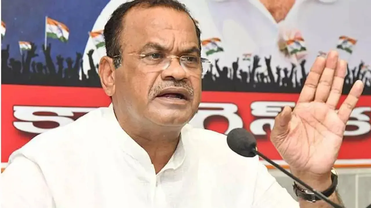 TG News: బీజేపీలో బీఆర్ఎస్ విలీనం.. మంత్రి కోమటిరెడ్డి సంచలన వ్యాఖ్యలు!