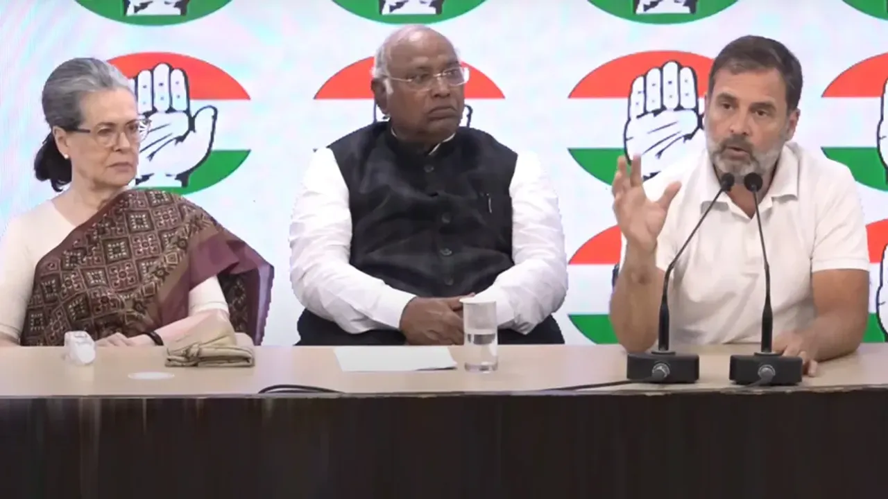Congress : కాంగ్రెస్‌కు మరో ఎదురుదెబ్బ.. 17 వేల కోట్ల పన్ను నోటీసులు