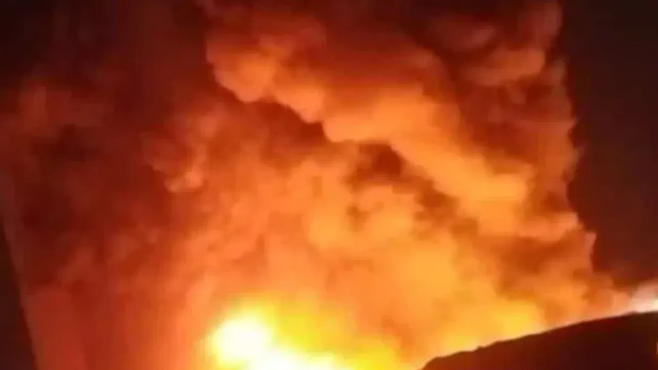 Fire Accident : జియాగూడలో భారీ అగ్నిప్రమాదం.. చిన్నారి మృతి!
