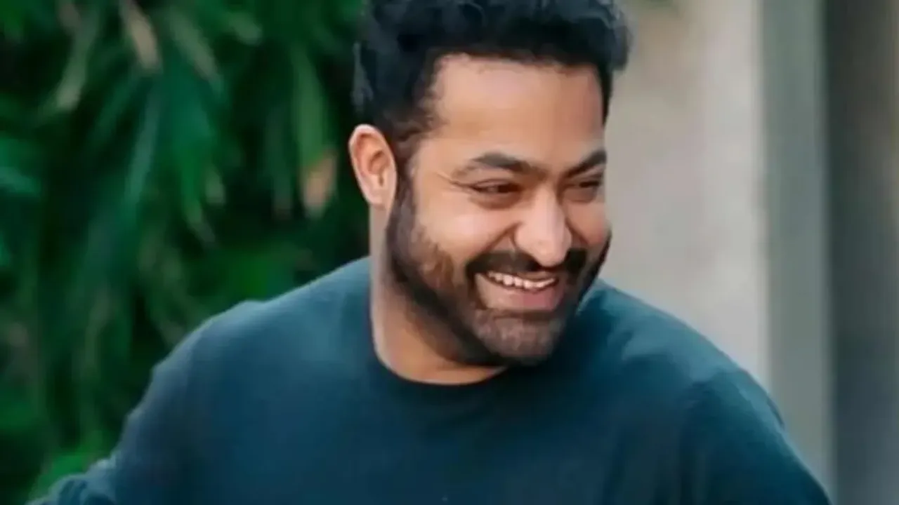 Jr.NTR: బాలీవుడ్ సినిమాలో గూఢచారి గా కనిపించబోతున్న జూనియర్‌ ఎన్టీఆర్!