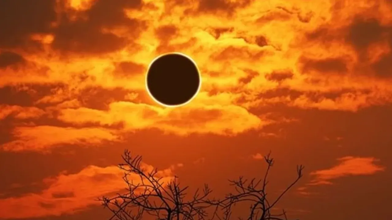 Solar Eclipse: ఏప్రిల్‌లో మొదటి సూర్యగ్రహణం.. మన దేశంలో కనిపిస్తుందా?