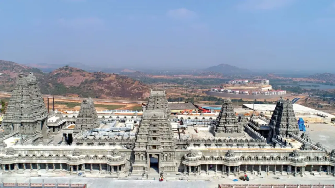 Yadadri : యాదాద్రి ఆలయ ఇన్‌ ఛార్జ్‌ ఈవో పై బదిలీ వేటు!