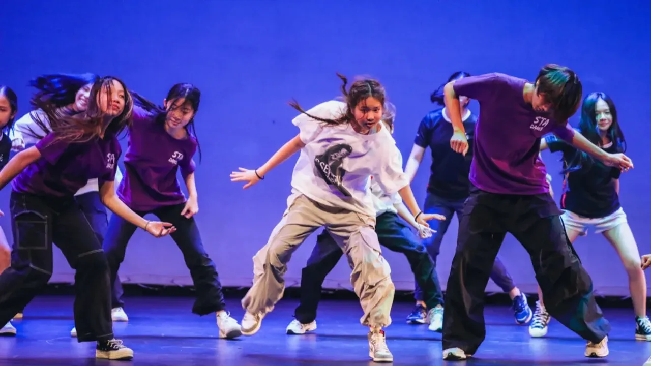 Dance: ఇష్టమైన పాటలతో  డ్యాన్స్ ట్రై చేయండి.. ఒత్తిడి, అనేక వ్యాధులు పరార్