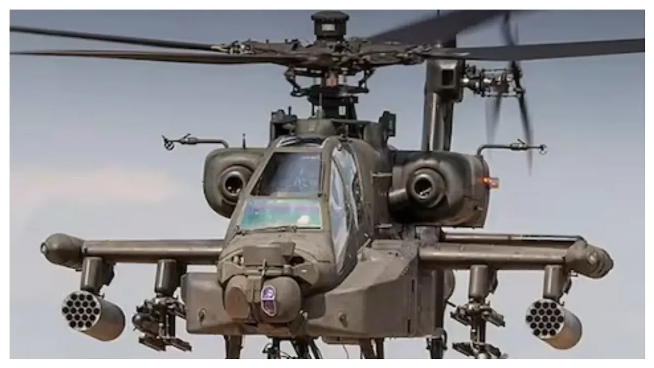 Indian Air Force : సాంకేతిక లోపాన్ని గుర్తించి.. అకస్మాత్తుగా హెలికాఫ్టర్ ను ల్యాండ్ చేసిన భారతవైమానిక దళం!
