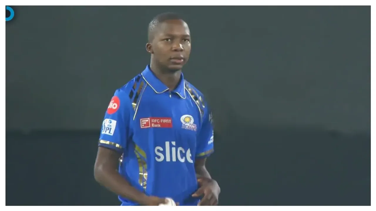 IPL:10 వతరగతి పరీక్షల కోసం ఊరికి వెళ్తున్నా అంటున్న ముంబై ఆటగాడు ఇదేం రీజన్ రా బాబు అంటున్న నెటిజన్లు!