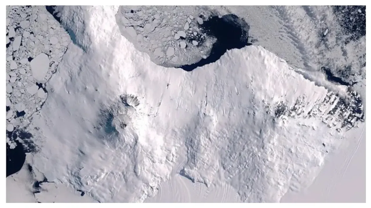 Antarctica: బంగారాన్ని చిమ్ముతున్న అగ్నిపర్వతం!